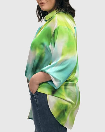 alembika-watercolor-oversized-bluse-azure-button-down image 5