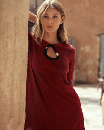 alembika-kari-keyhole-tunic-tunika-top-in-rot image 3