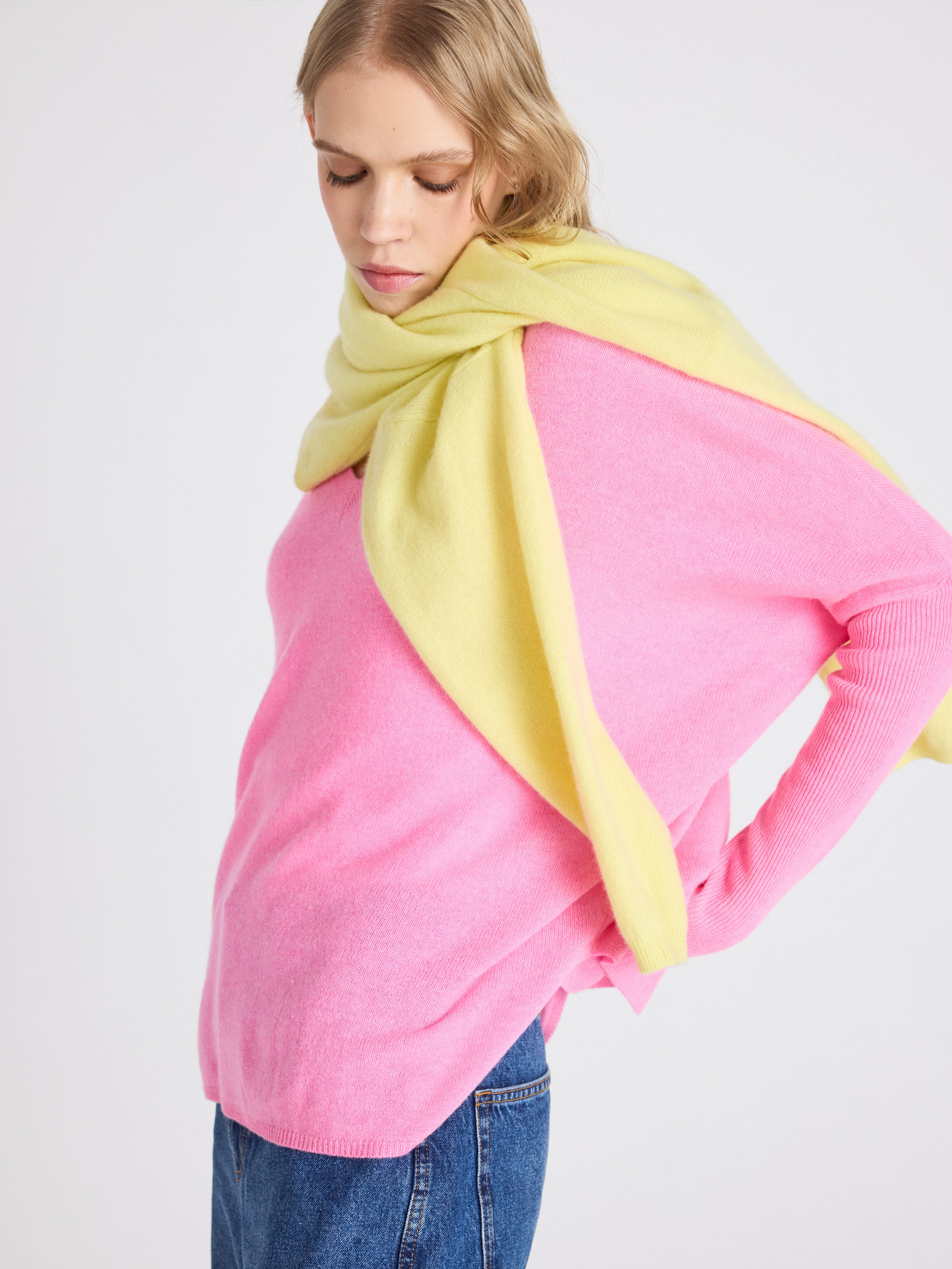 absolut-pull-poncho-camille-kaschmir-v-ausschnitt-rosa-neon image 1