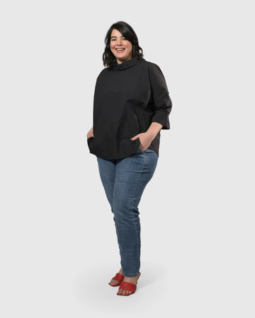 alembika-urban-boxy-button-back-top-black-top image 5