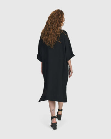 alembika-oasis-t-shirt-kleid-schwarz-midi-kaftan-kleid-aus-baumwolle image 4