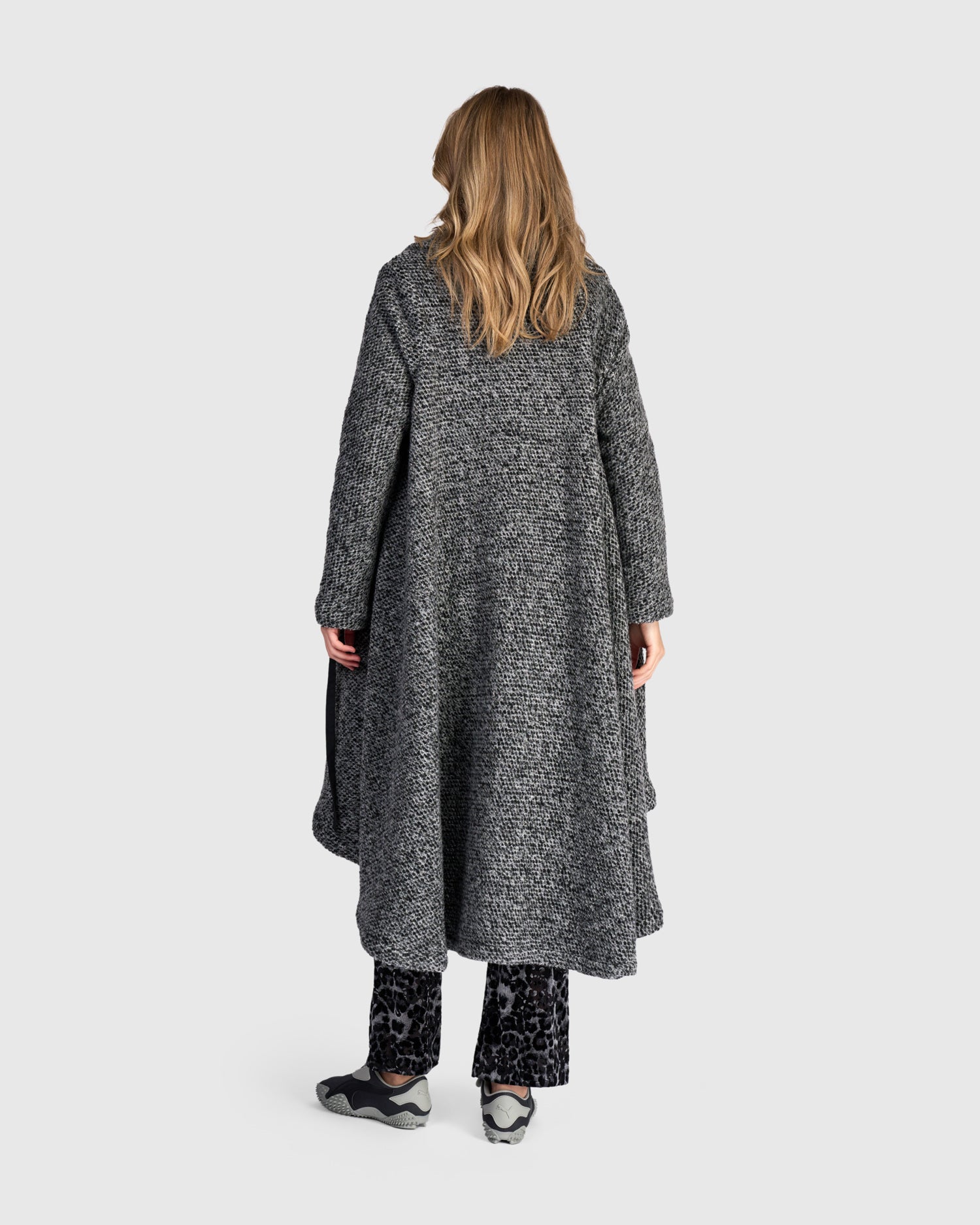 alembika-misty-wrap-wickeljacke-grau-melange image 5