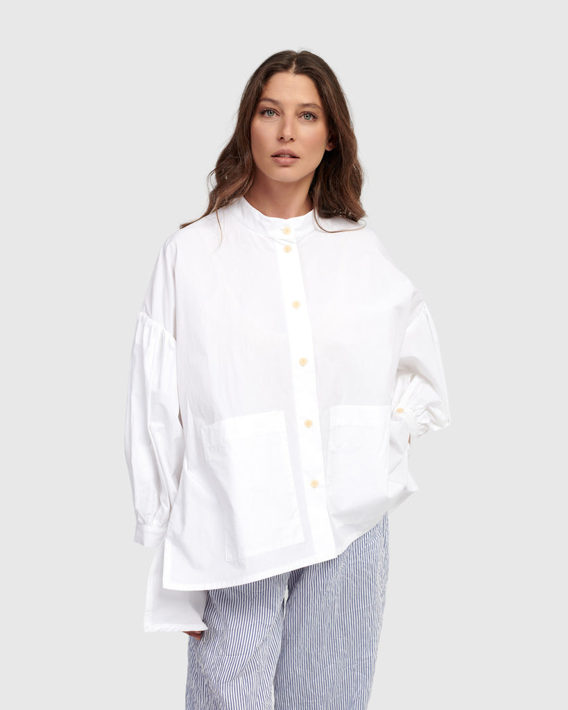 alembika-lydia-hi-lo-bluse-white-baumwollbluse-oversize image 1