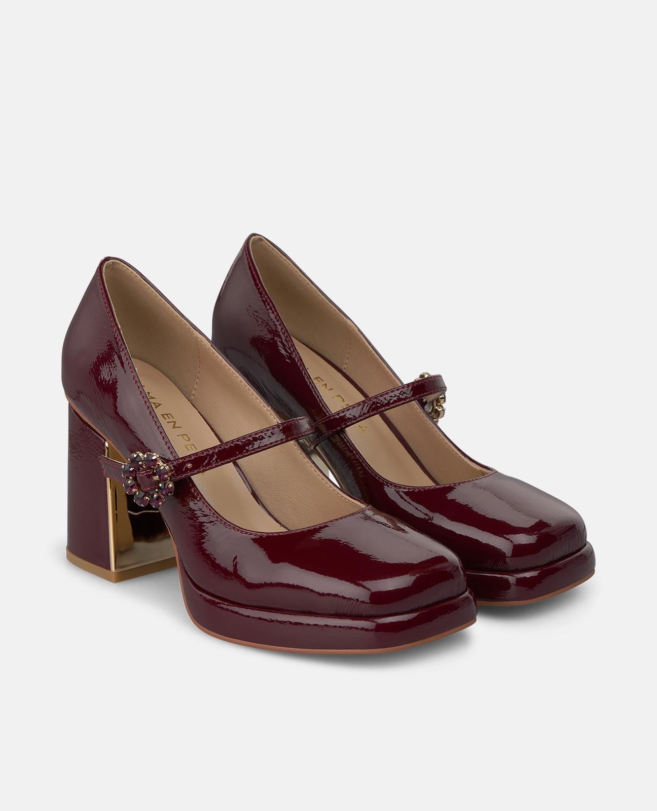 alma-en-pena-lack-pumps-mit-plateau-bordeaux-eckige-zehenpartie-8-5-cm-blockabsa image 2