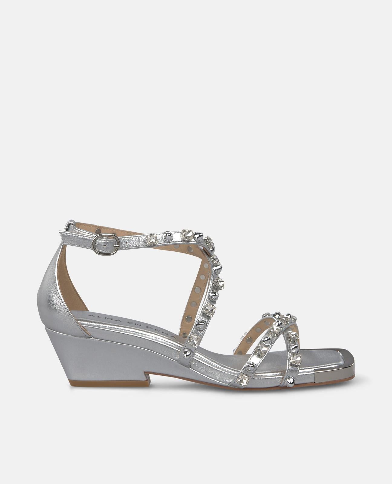 alma-en-pena-riemchen-sandalen-mit-strass-kn-chelschnalle-blockabsatz-6-cm-silbe image 1