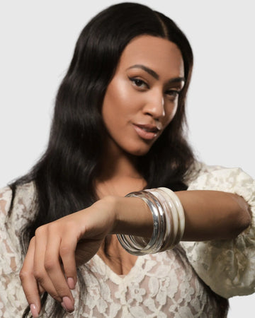 alembika-rounded-bangle-armband-oat-marmorierter-armreif image 6