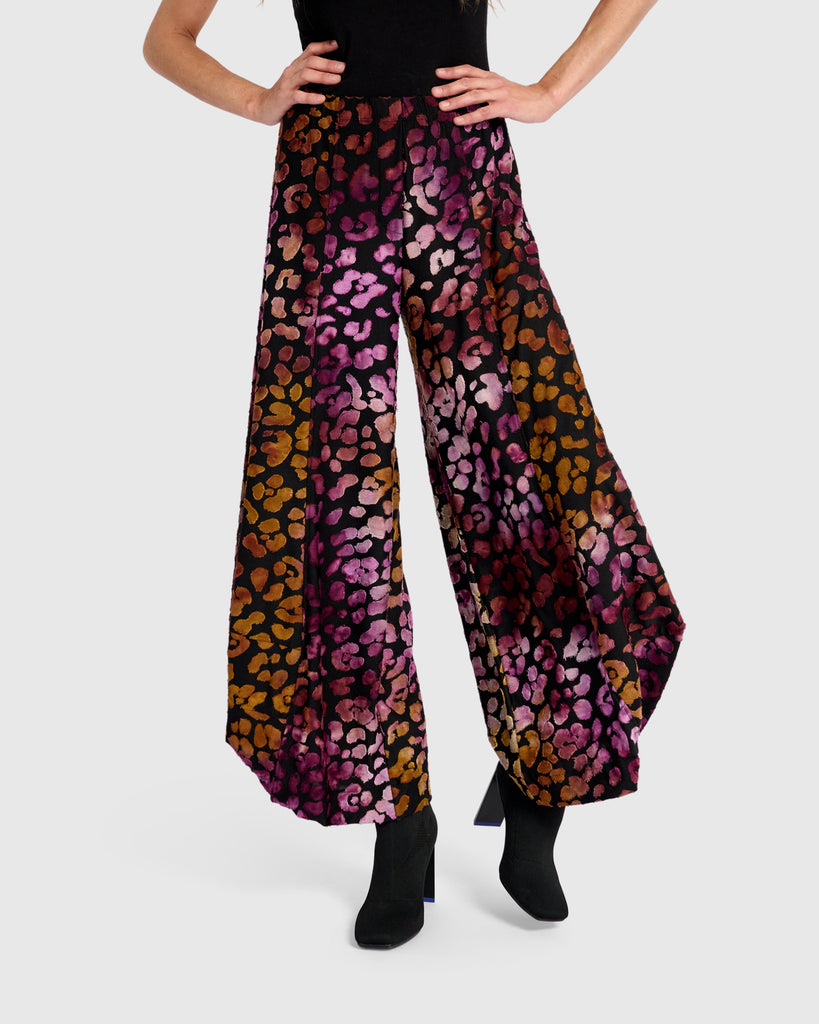 alembika-cheshire-punto-hose-bloom image 1