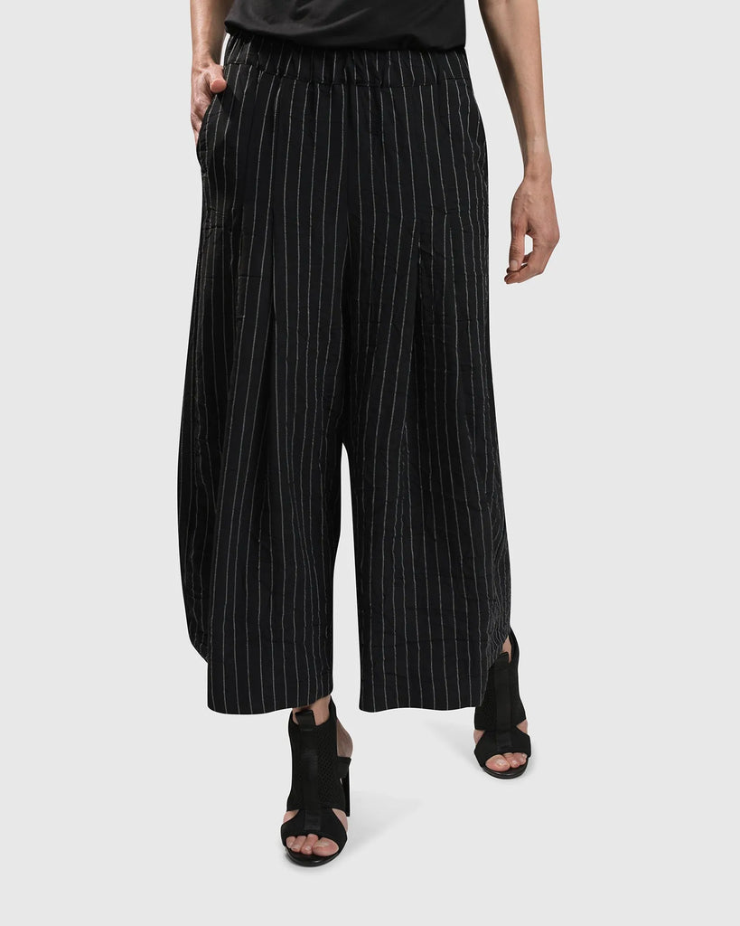 alembika-drinks-on-me-hose-pinstriped-caprihose image 1