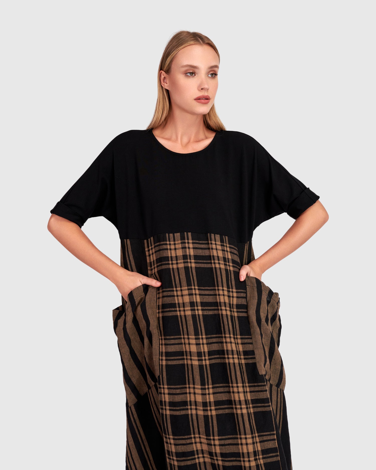 alembika-medjdool-maxi-dress-sd900t-black-sepia-plaid image 6