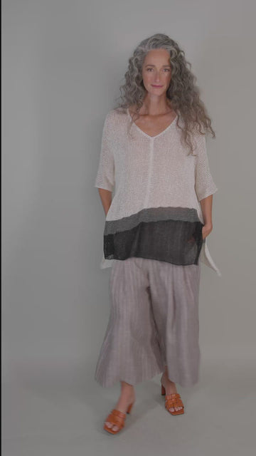 alembika-arc-tunic-sweater-white-pullover-tunika-mit-bord-re image 3