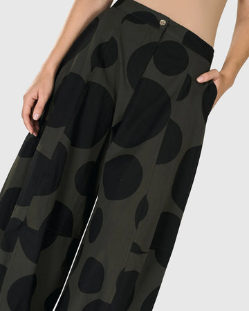 alembika-urban-akira-balloon-hose-khaki image 7