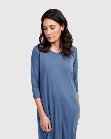alembika-essential-relaxed-kleid-blue-mist image 6
