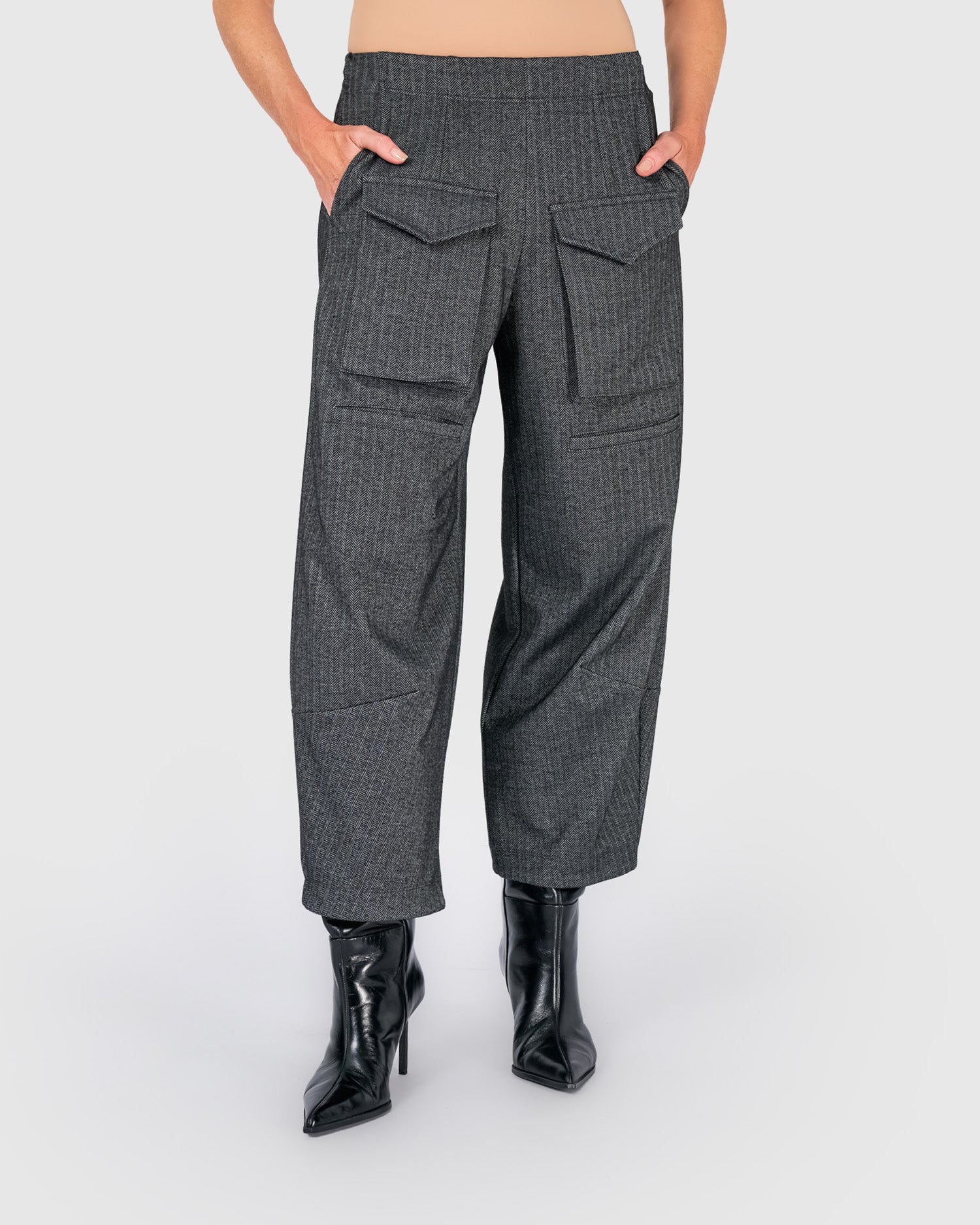 alembika-atelier-herringbone-hose-steel image 1