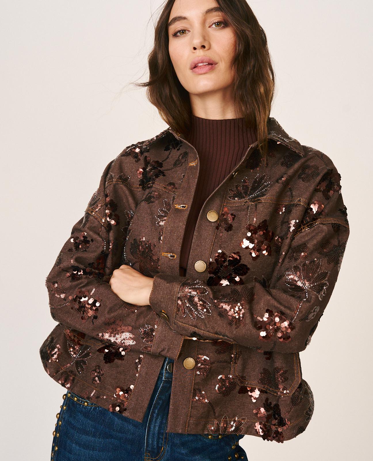 alma-en-pena-jeansjacke-aus-twill-mit-blumenstickerei-braun-perlen-und-paillette image 3