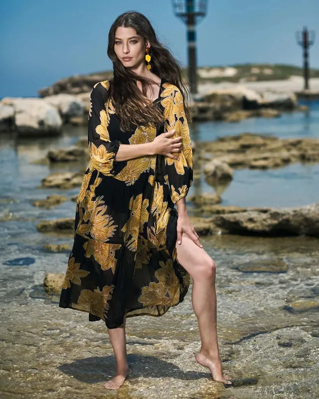 alembika-maui-chiffon-trapeze-kleid-gold image 1
