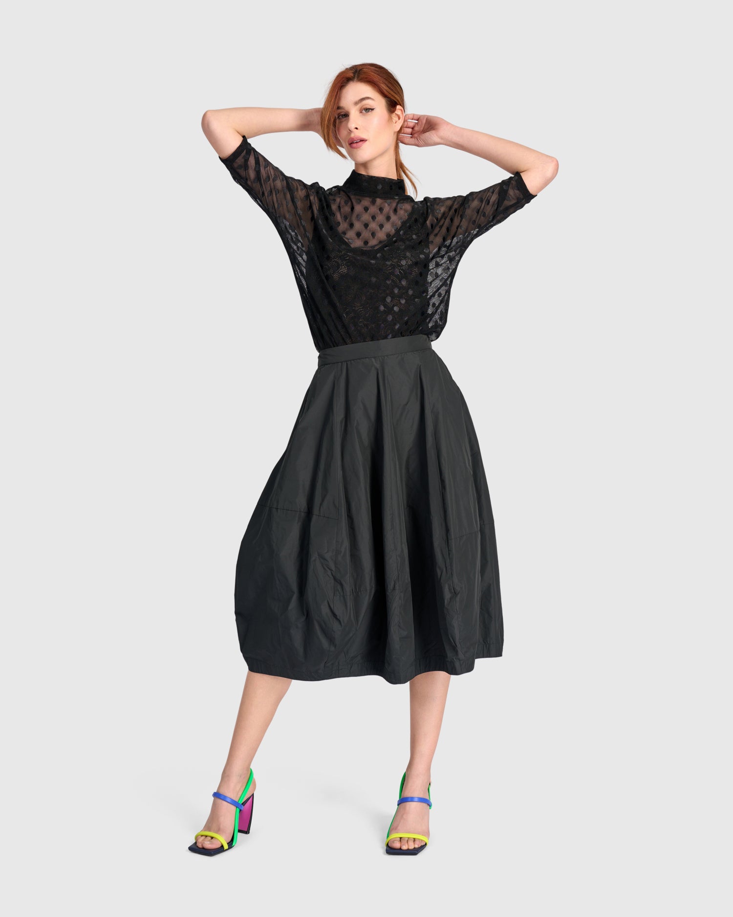 alembika-smolder-mockneck-top-mesh-top-schwarz image 3
