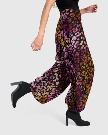 alembika-cheshire-punto-hose-bloom image 3