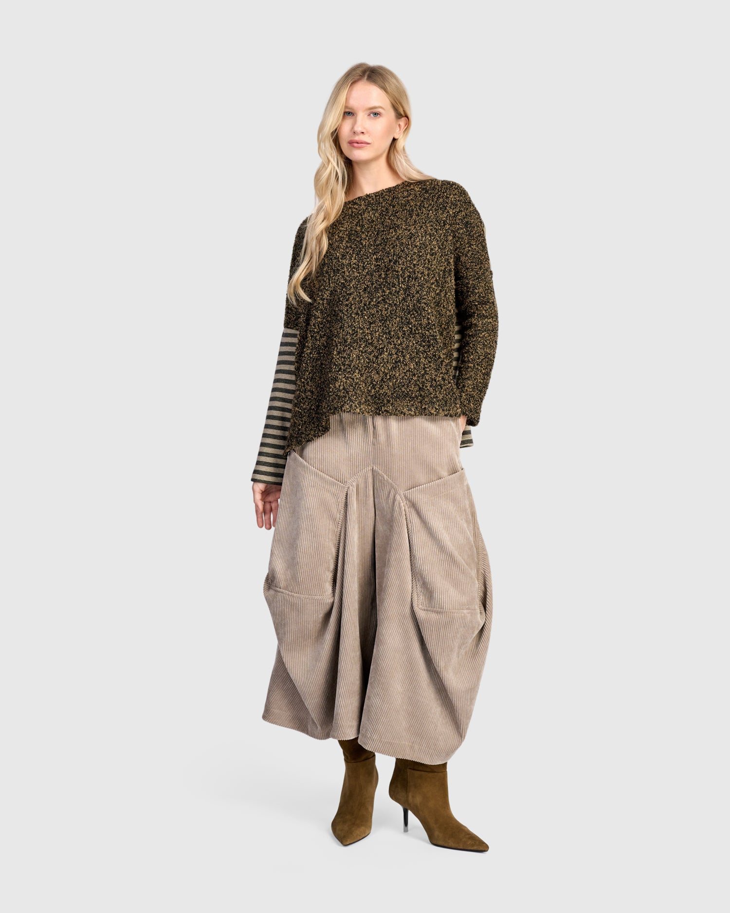 alembika-urban-tima-boucle-top-camel-melange image 7