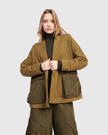 alembika-urban-parcel-quilted-jacket-khaki-steppjacke image 4