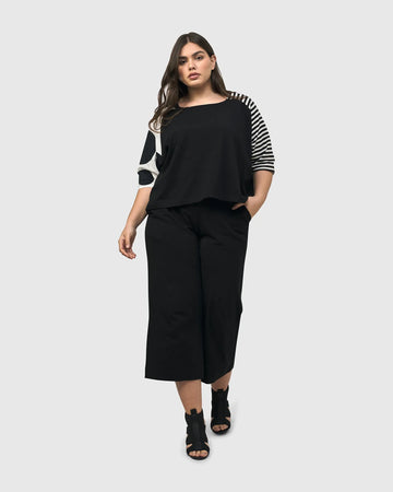 alembika-urban-commuter-tee-mono-cropped image 5