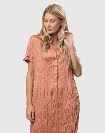 alembika-crinkle-maxi-shirtdress-coral-hemdblusenkleid image 3
