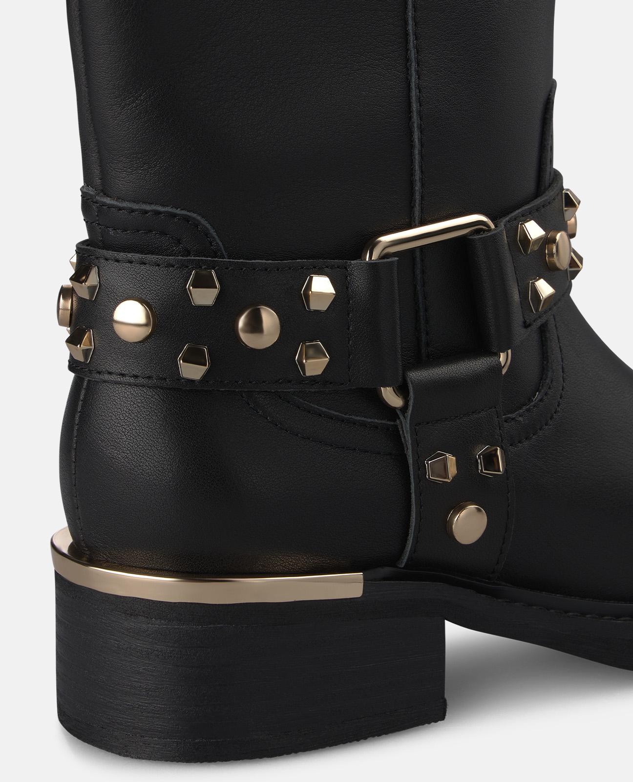 alma-en-pena-nappa-stiefelette-schwarz-mit-steigb-gel-detail-4-cm image 4