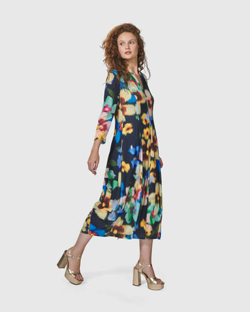 alembika-forget-me-not-cocoon-kleid-garden-floral image 4
