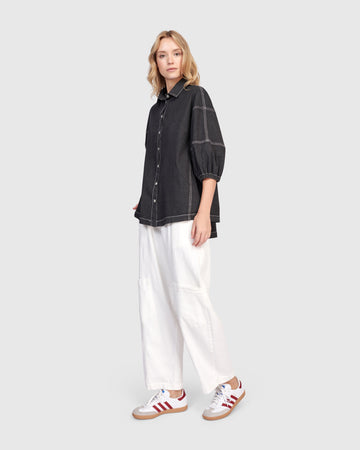 alembika-pippa-puff-bluse-black-denim image 4