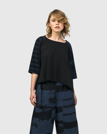 alembika-urban-centro-cropped-tee-navy image 2