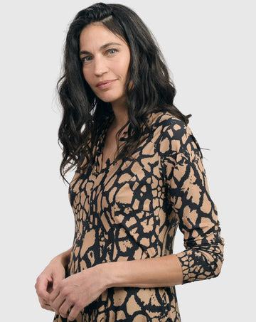 alembika-tekbika-abstract-cocoon-dress-desert-techno-kleid image 3