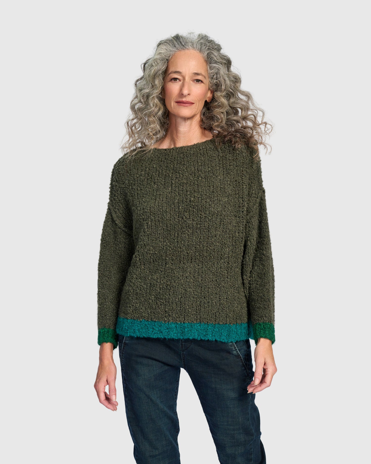 alembika-riff-boucle-pullover-pine image 3