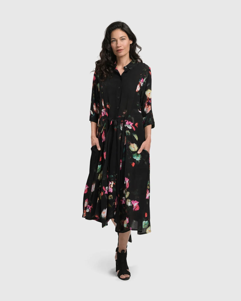 alembika-drinks-on-me-maxi-hemdkleid-floral image 1