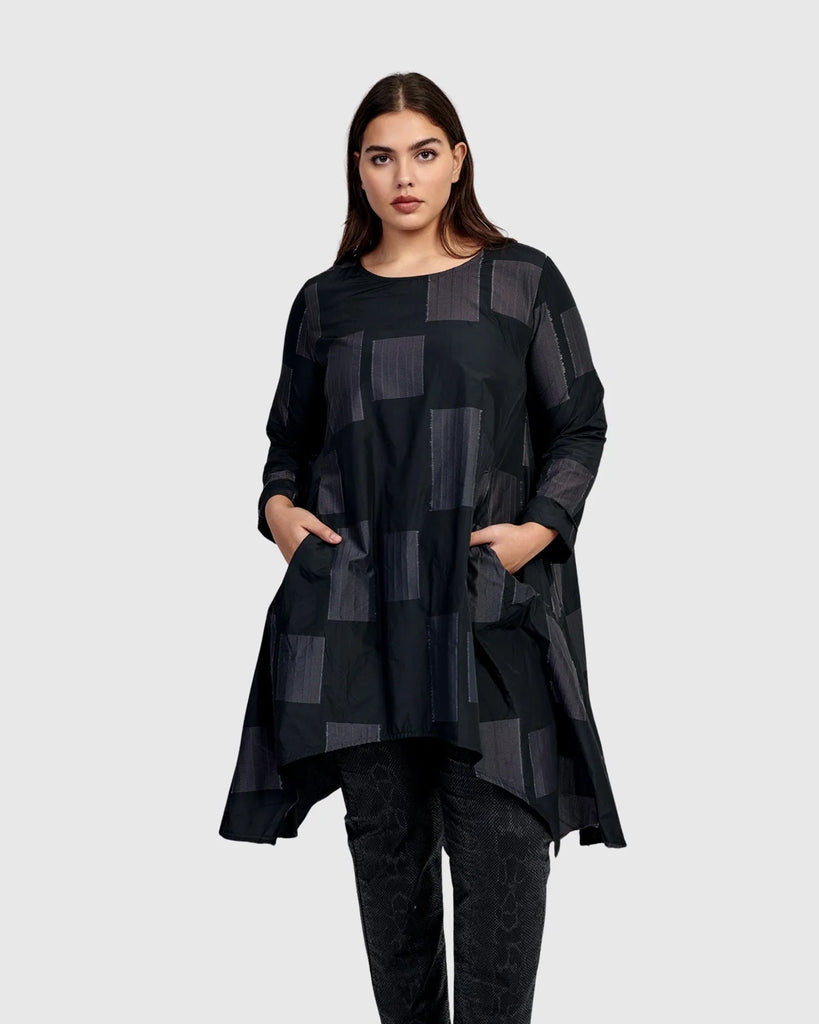 alembika-urban-tekna-oversized-tunic-top-squares-tunika image 1