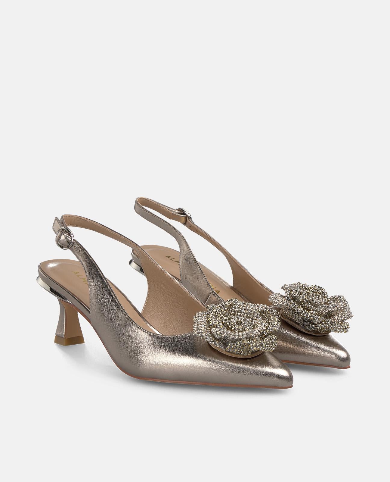 alma-en-pena-mini-slingback-bronze-mit-bl-te-spitzer-pumps-6-2-cm image 2