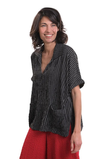 alembika-pinstripe-polo-top-schwarz-nadelstreifen image 2
