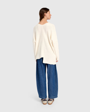 alembika-bliss-slouchy-pullover-creme image 8