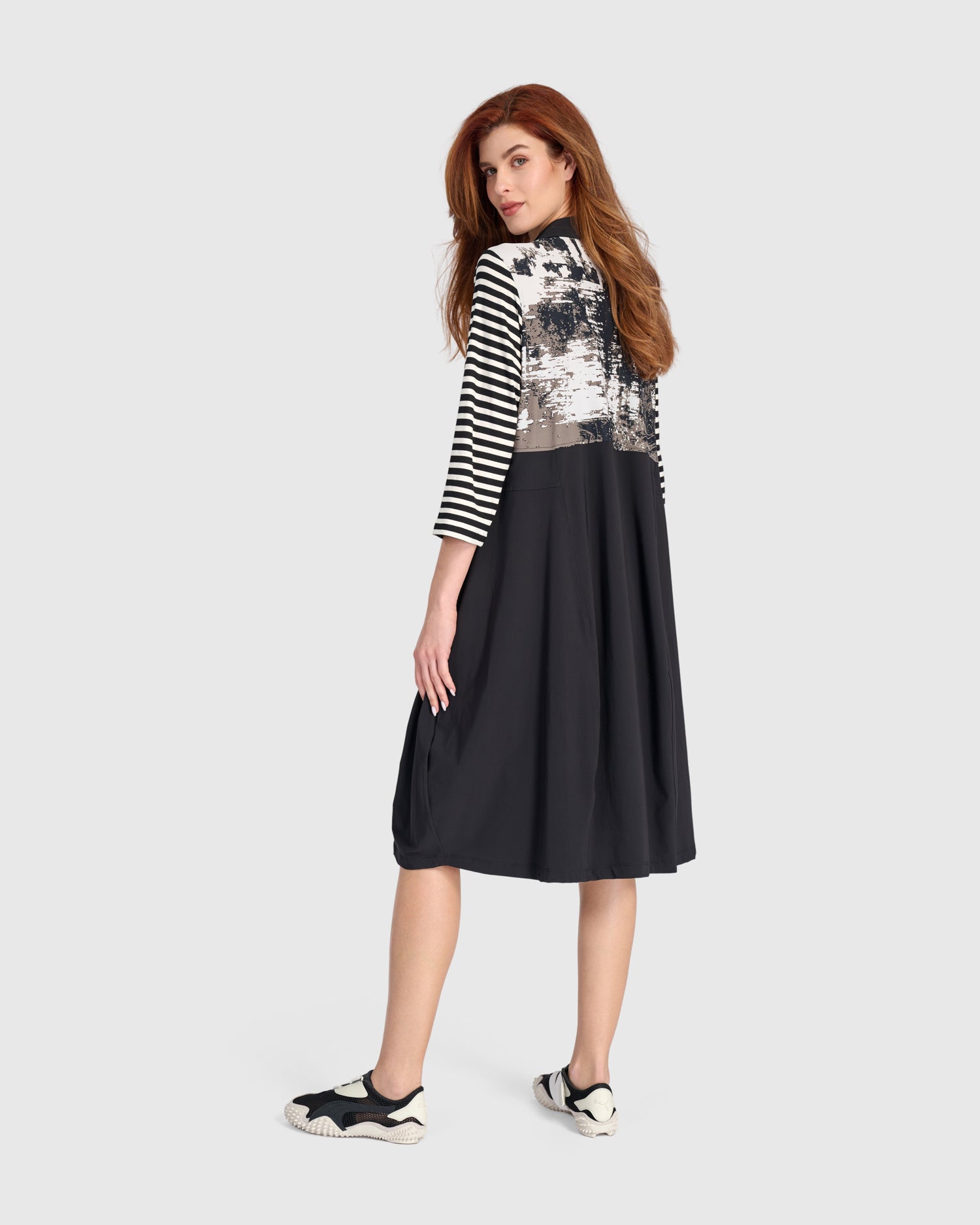 alembika-tekbika-range-shirtdress-black-stripes image 2
