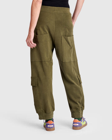 alembika-urban-cargo-sweatpants-olive image 5