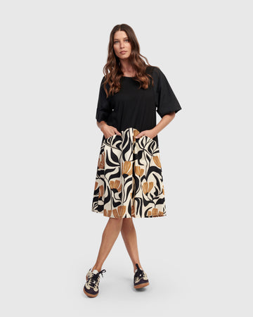 alembika-clementine-t-shirt-kleid-tulips image 2