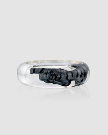 alembika-tiger-inlay-armreif-silber-handbemachter-bangle image 7