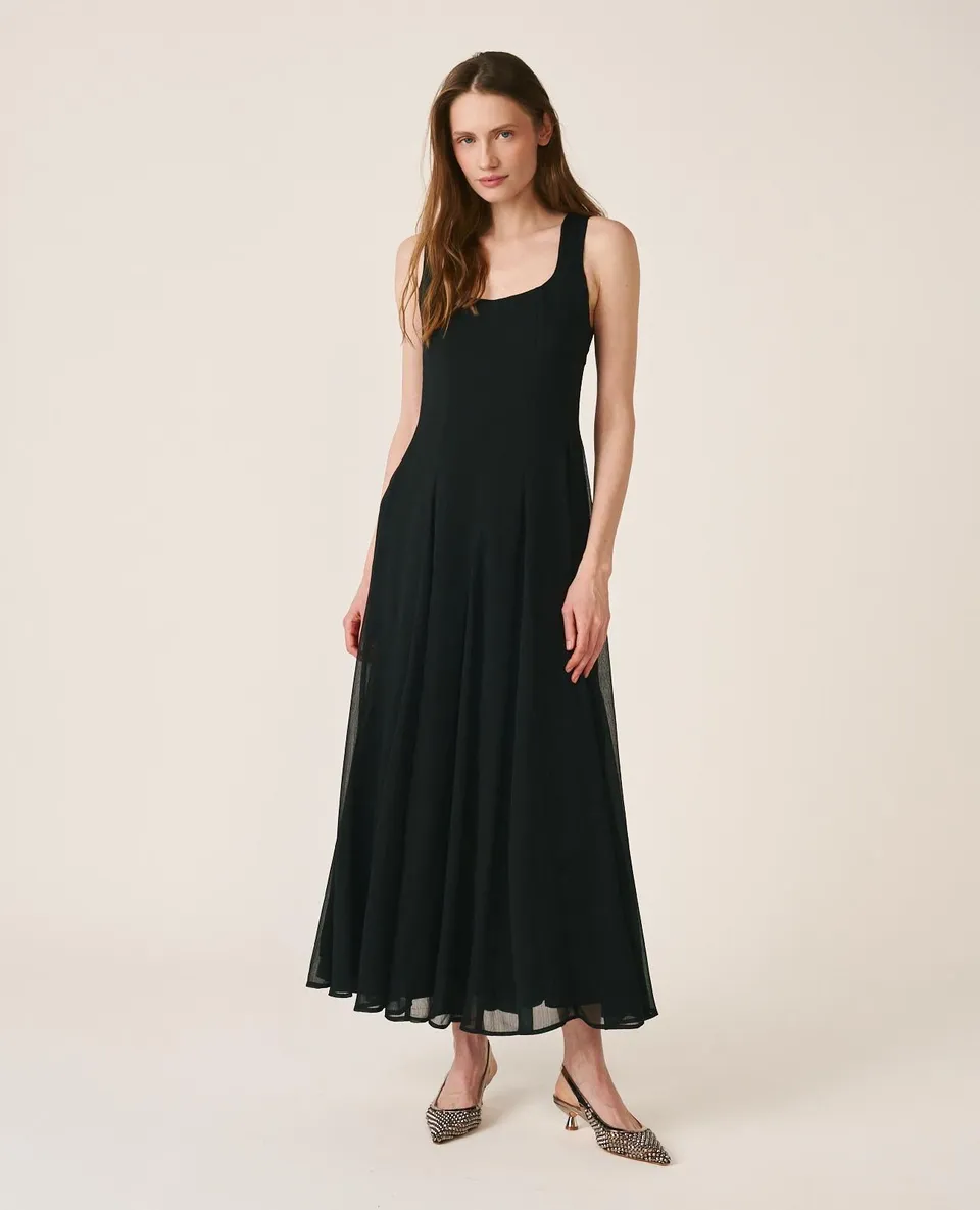 alma-en-pena-midi-chiffonkleid-schwarz-a-linie image 1