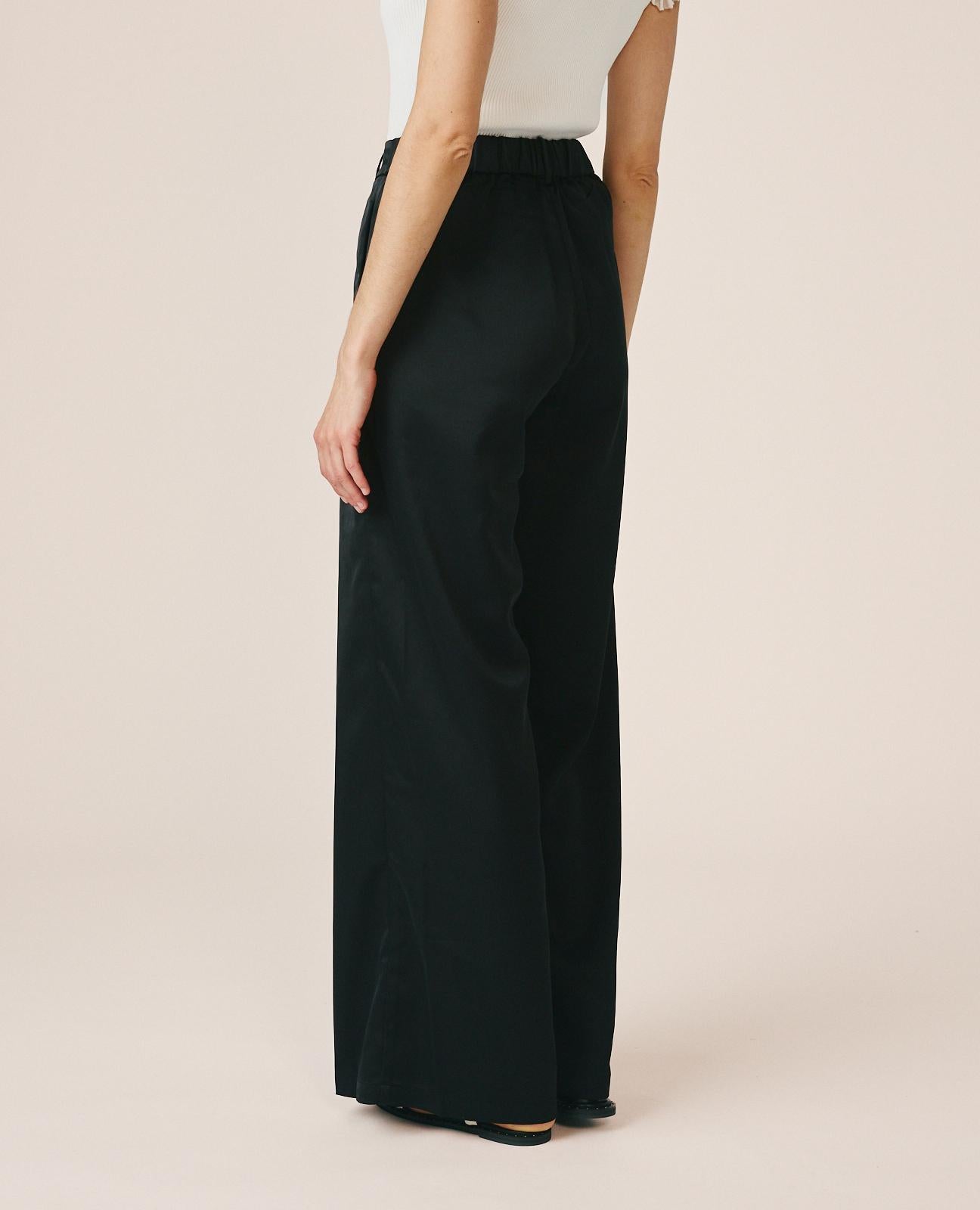 alma-en-pena-satin-hose-high-waist-marlenehose-schwarz image 5