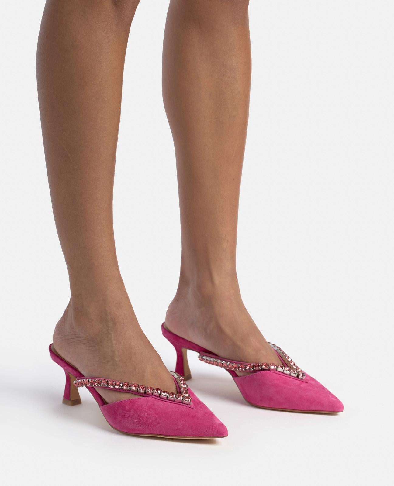 alma-en-pena-kitten-mules-mit-strass-riemen-und-6-cm-absatz-in-fuchsia image 4