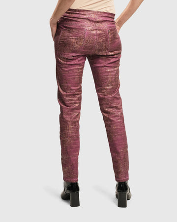 alembika-iconic-stretch-jeans-desires-magenta-stretch-jeans image 5