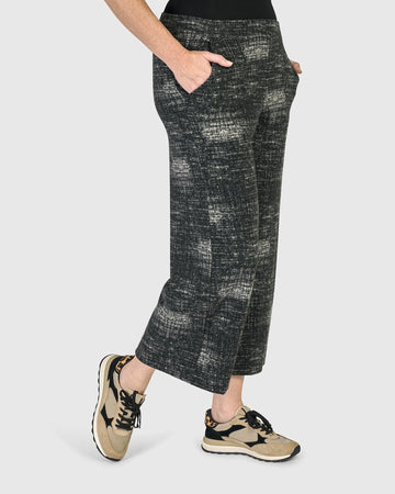 alembika-urban-sentinel-cropped-pants-fog-high-waist-hose image 4
