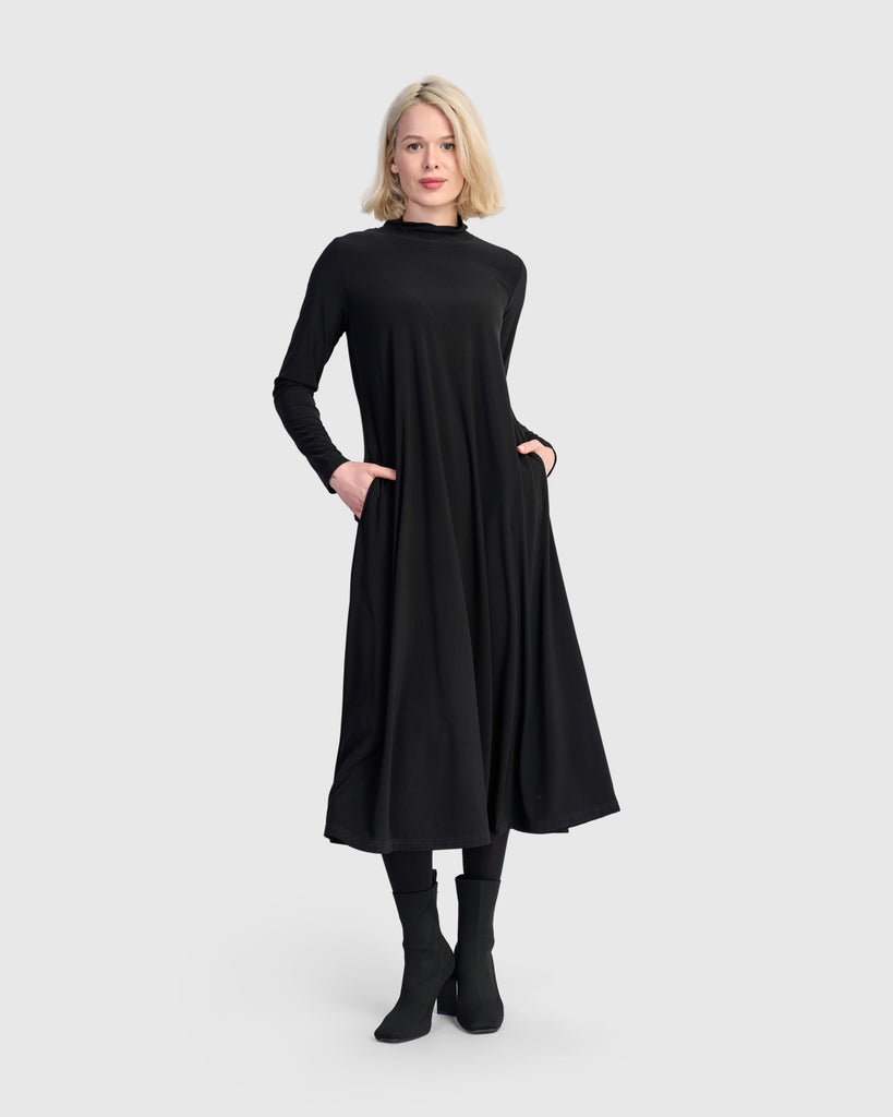 alembika-essential-slinky-a-line-kleid-schwarz-maxi image 1