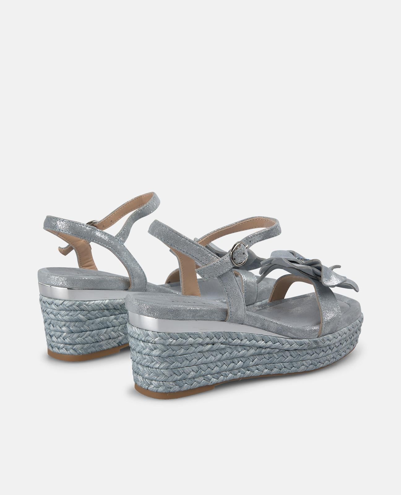 alma-en-pena-alfa-62618-esparto-keilsandalette-blau-blume-7-5-cm image 3