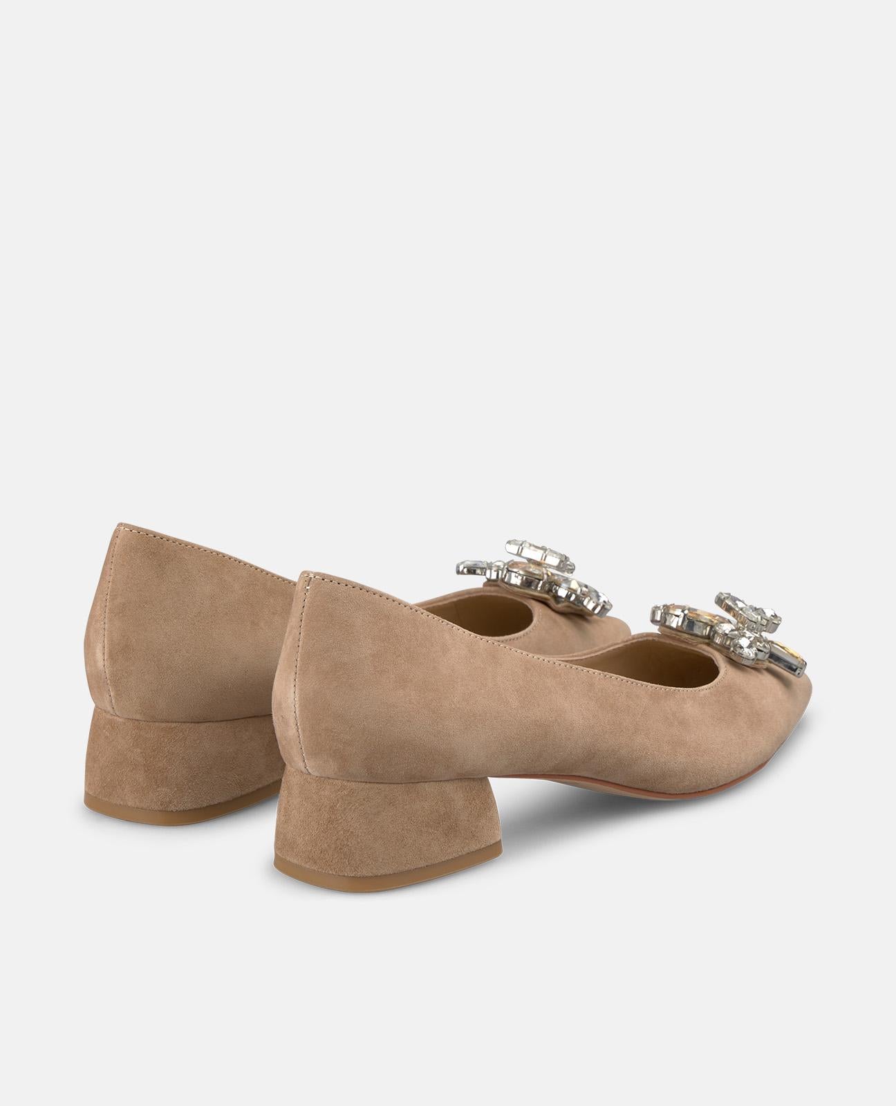 alma-en-pena-ballerinas-mit-juwel-brosche-camel-3-cm image 3