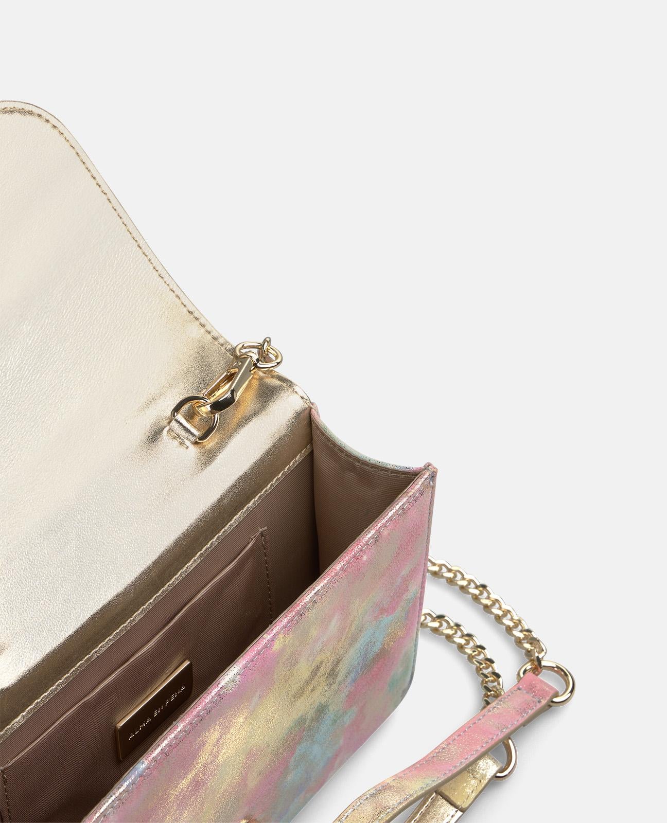 alma-en-pena-jewel-schultertasche-box-rosa-kette image 4