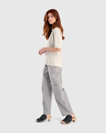 alembika-urban-staple-elevated-t-shirt-creme image 7